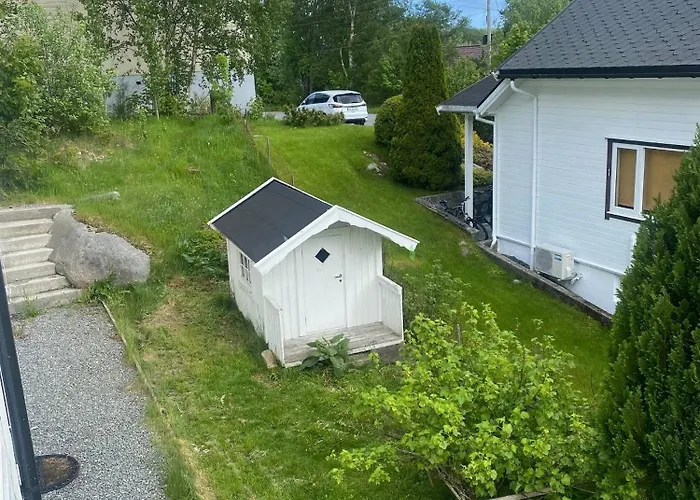 Feriehus Mountain Retreat In Brattvg - Unwind In Nature Brattvåg