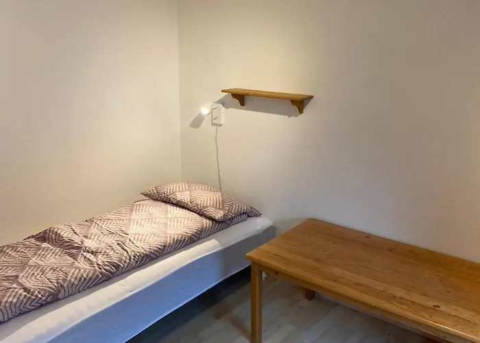 Mountain Retreat In Brattvg - Unwind In Nature Feriehus Brattvåg